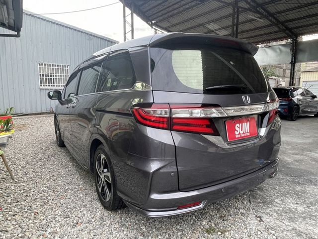 本田 ODYSSEY APEX 七人座 雙電動滑門 APEX 頂規配備 五門大空間 家庭旗艦  第4張相片