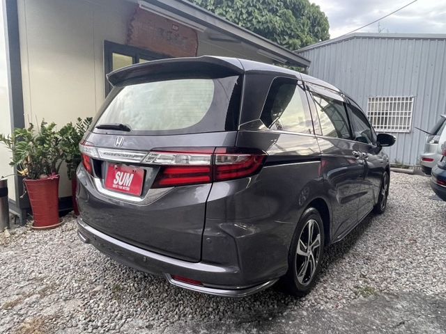 本田 ODYSSEY APEX 七人座 雙電動滑門 APEX 頂規配備 五門大空間 家庭旗艦  第6張相片
