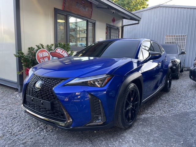 UX200 F SPORT 勁化版 汽油 F 版最頂級 市場稀有 低里程 實跑四萬公里 原廠保養完整  第1張相片