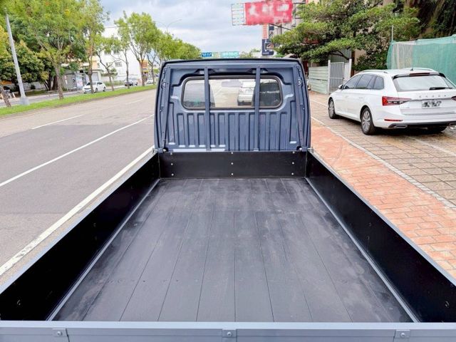 一手車｜原鈑件｜車況優｜無待修｜創業載貨好幫手  第8張相片