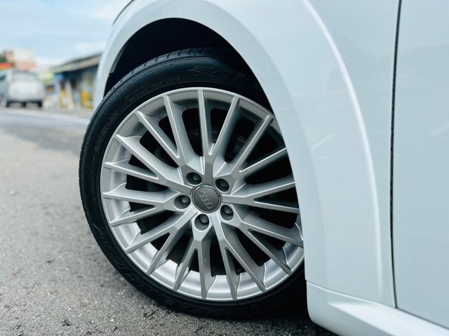 AUDI奧迪 TT  第8張相片