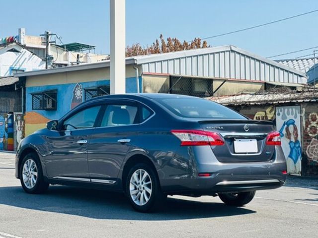 NISSAN日產 SENTRA  第3張相片