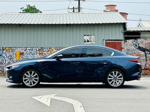 MAZDA馬自達 MAZDA 3  第2張相片