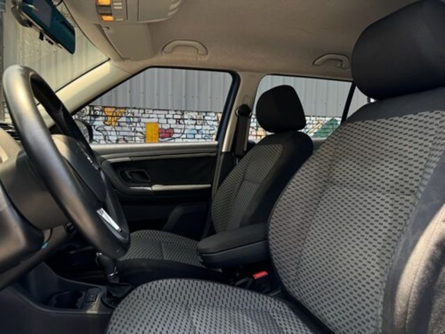 SKODA司科達 FABIA  第8張相片