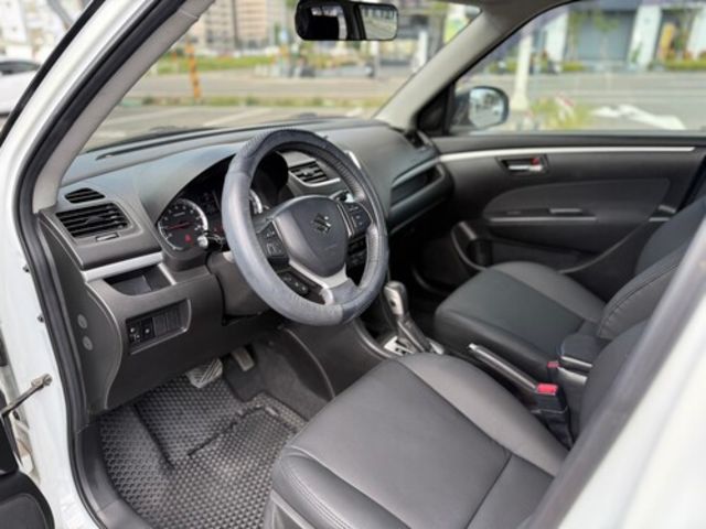 SUZUKI鈴木 SWIFT  第6張相片