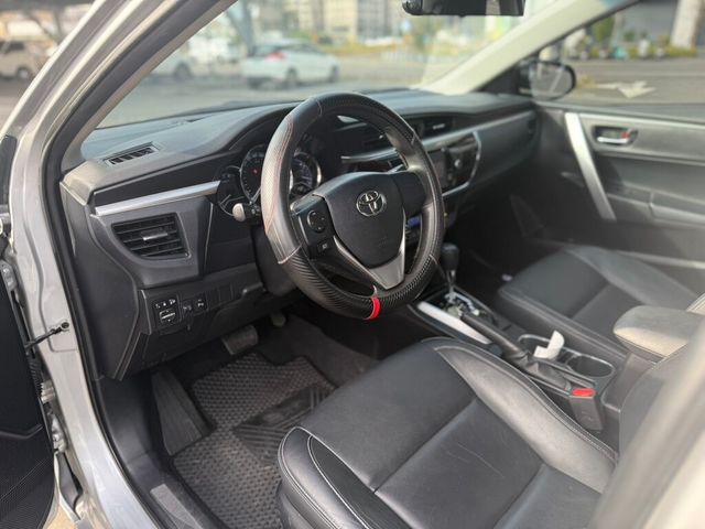 TOYOTA豐田 ALTIS  第6張相片