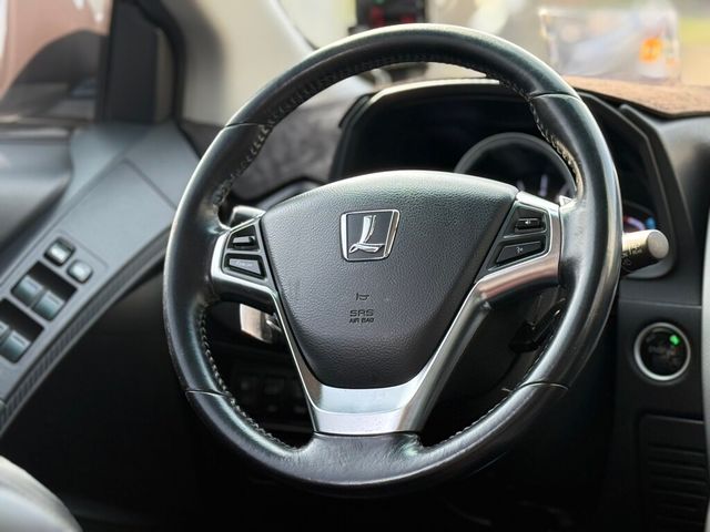 LUXGEN納智捷 U6 TURBO  第8張相片