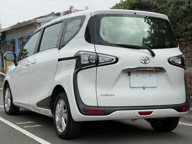 TOYOTA豐田 SIENTA  第3張相片