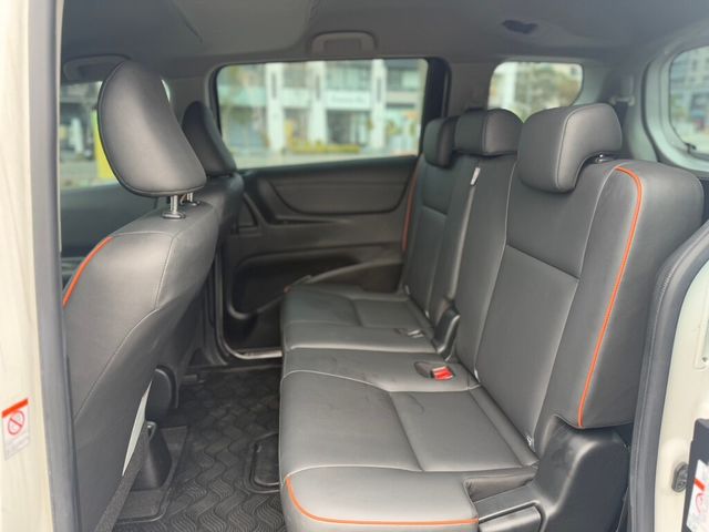 TOYOTA豐田 SIENTA  第5張相片
