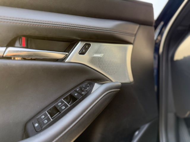 MAZDA馬自達 MAZDA 3  第8張相片