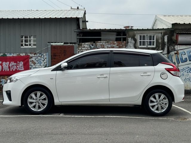 TOYOTA豐田 YARIS  第2張相片