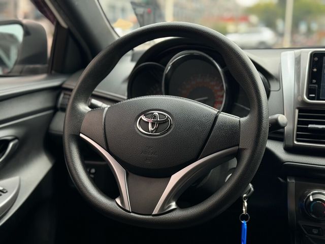 TOYOTA豐田 YARIS  第7張相片