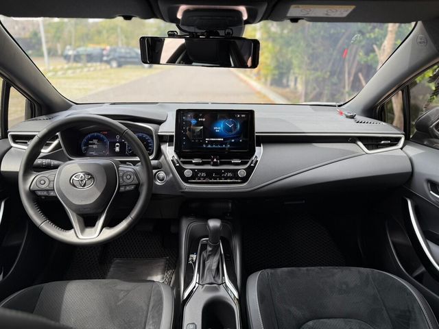 TOYOTA豐田 COROLLA SPORT  第13張相片