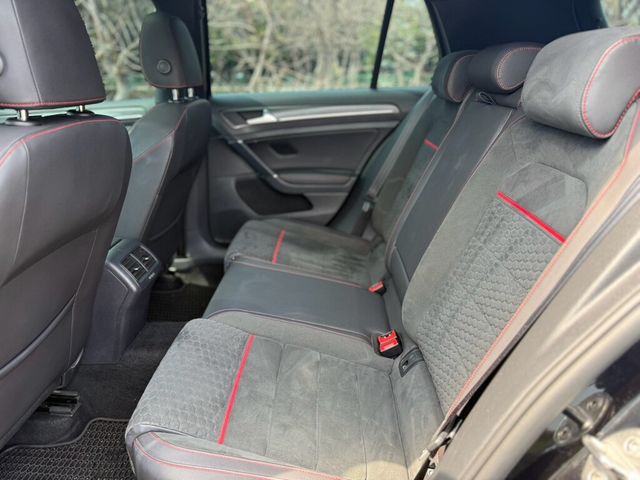 VOLKSWAGEN福斯 GOLF GTI  第11張相片