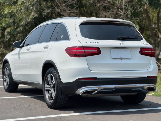 M-BENZ賓士 GLC250  第2張相片