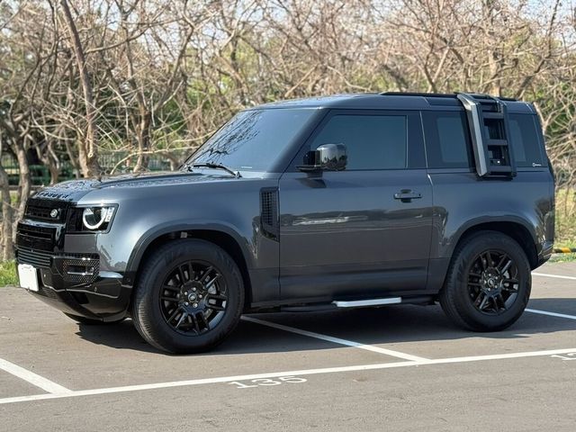 LAND ROVER路華 DEFENDER  第2張相片