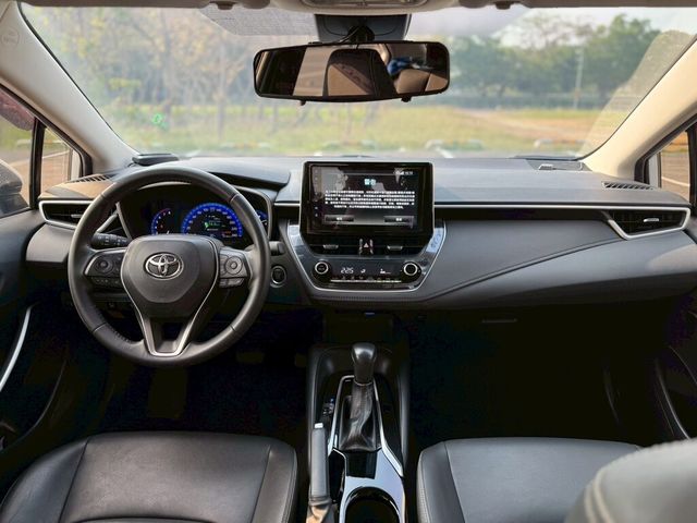 TOYOTA豐田 ALTIS  第7張相片