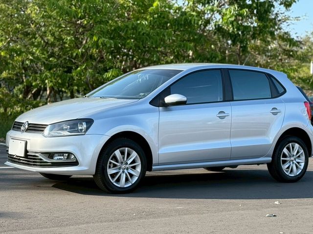 VOLKSWAGEN福斯 POLO  第2張相片