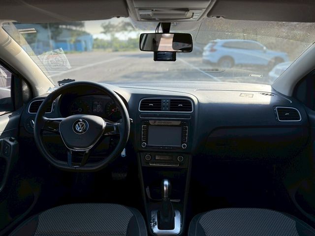 VOLKSWAGEN福斯 POLO  第6張相片