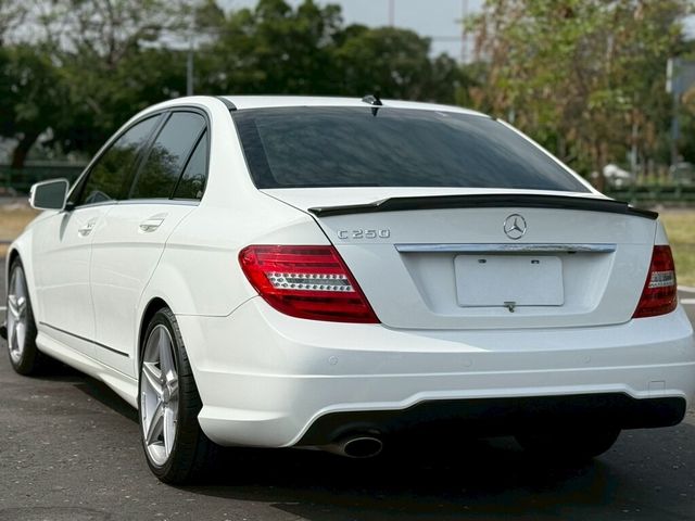 M-BENZ賓士 C250  第3張相片