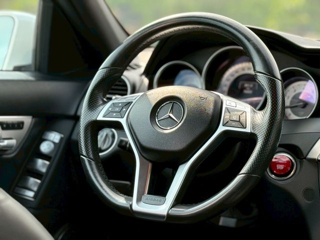 M-BENZ賓士 C250  第8張相片