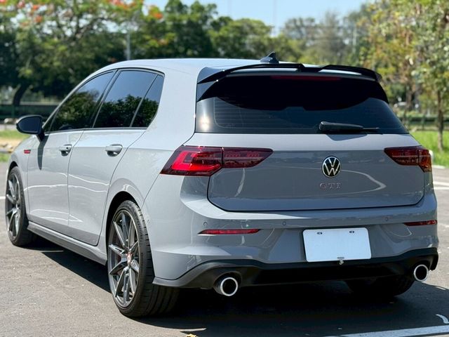 VOLKSWAGEN福斯 GOLF GTI  第3張相片