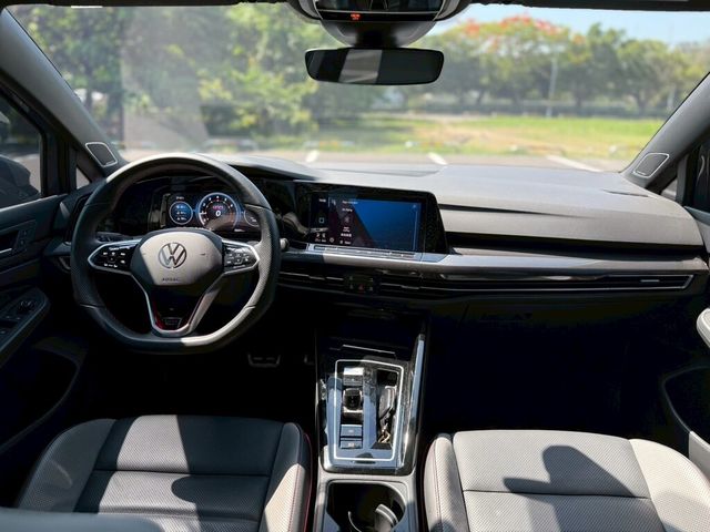 VOLKSWAGEN福斯 GOLF GTI  第10張相片