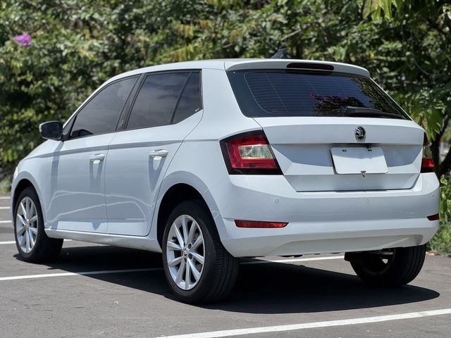SKODA司科達 FABIA  第2張相片