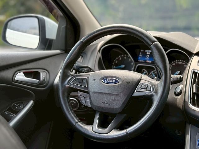 FORD福特 FOCUS  第8張相片