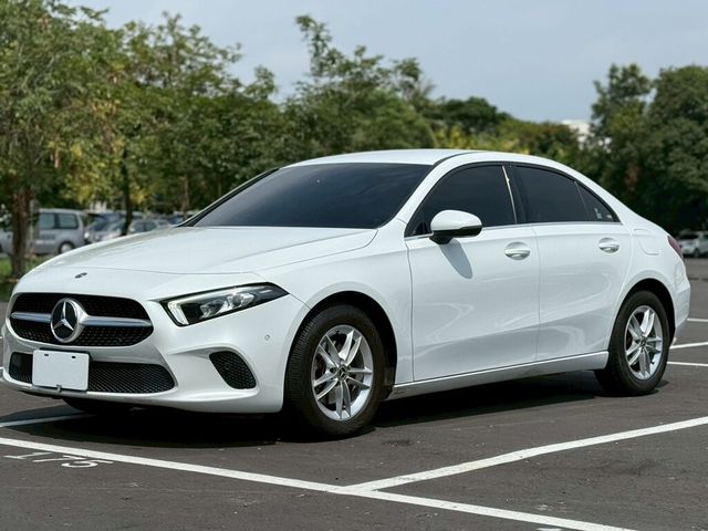 M-BENZ賓士 A180  第1張相片