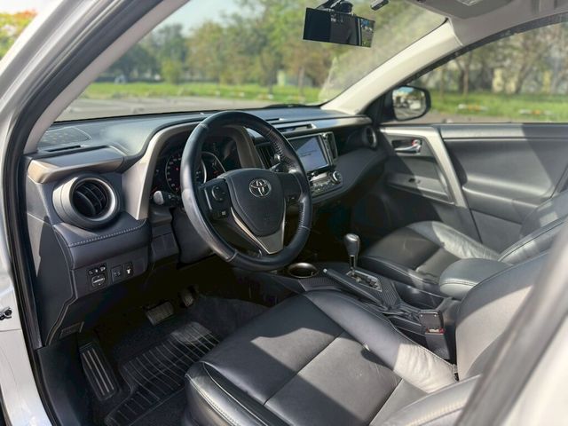 TOYOTA豐田 RAV4  第6張相片