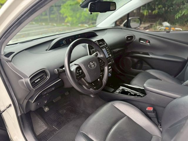 TOYOTA豐田 PRIUS  第6張相片