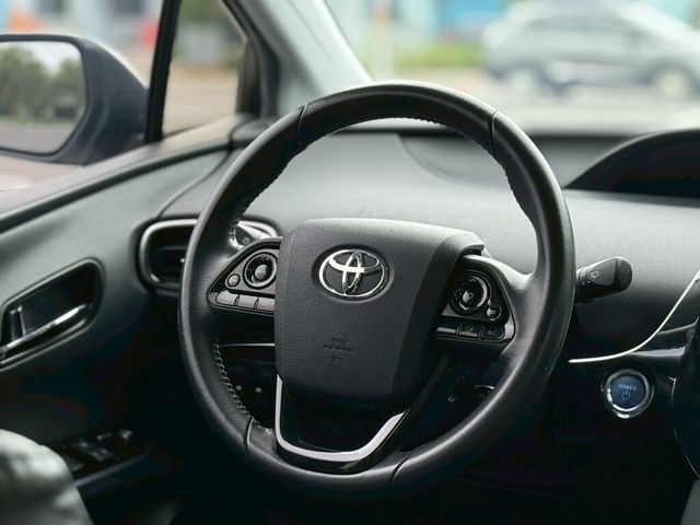 TOYOTA豐田 PRIUS  第9張相片