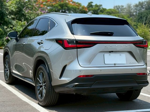 LEXUS凌志 NX200  第3張相片