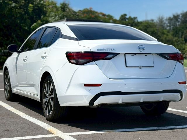 NISSAN日產 SENTRA  第3張相片