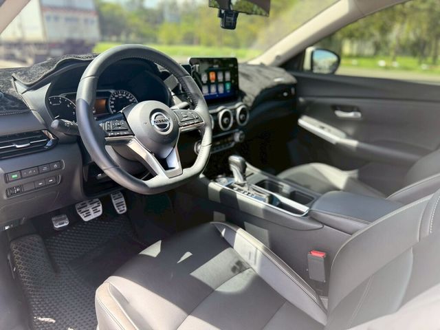 NISSAN日產 SENTRA  第6張相片