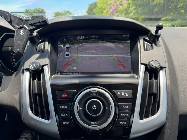FORD福特 FOCUS  第3張相片