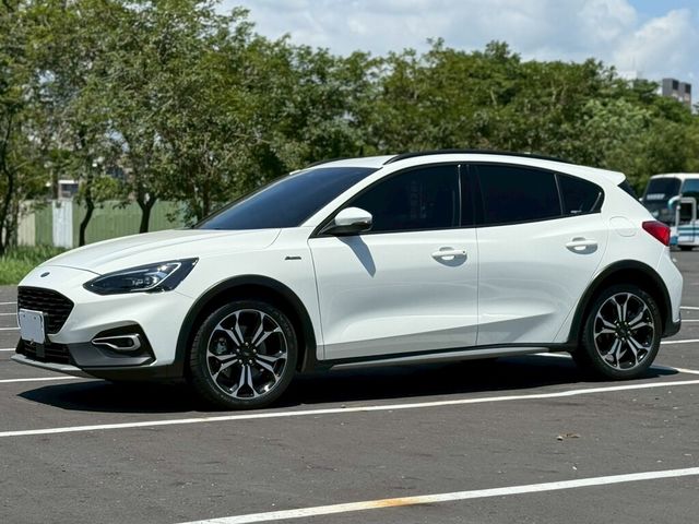 FORD福特 FOCUS ACTIVE  第2張相片