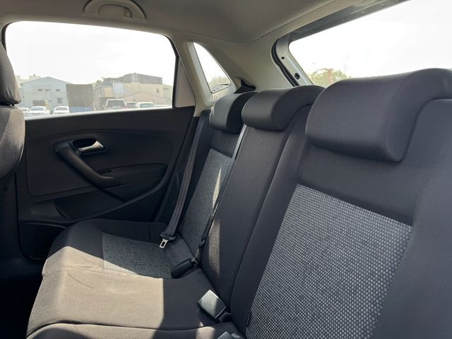 VOLKSWAGEN福斯 POLO  第6張相片