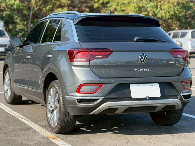 VOLKSWAGEN福斯 T-ROC  第2張相片