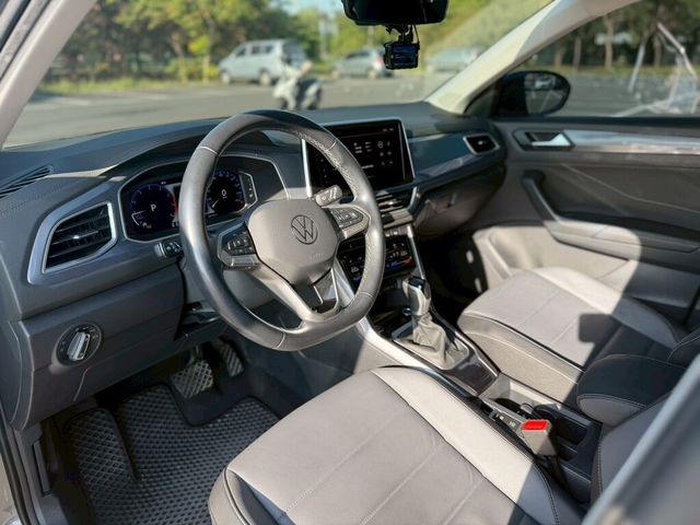 VOLKSWAGEN福斯 T-ROC  第6張相片