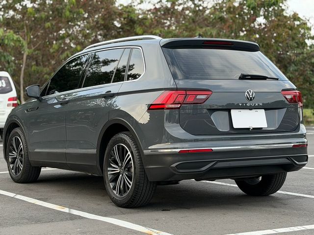 VOLKSWAGEN福斯 TIGUAN  第2張相片