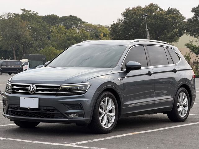 VOLKSWAGEN福斯 TIGUAN ALLSPACE  第1張相片