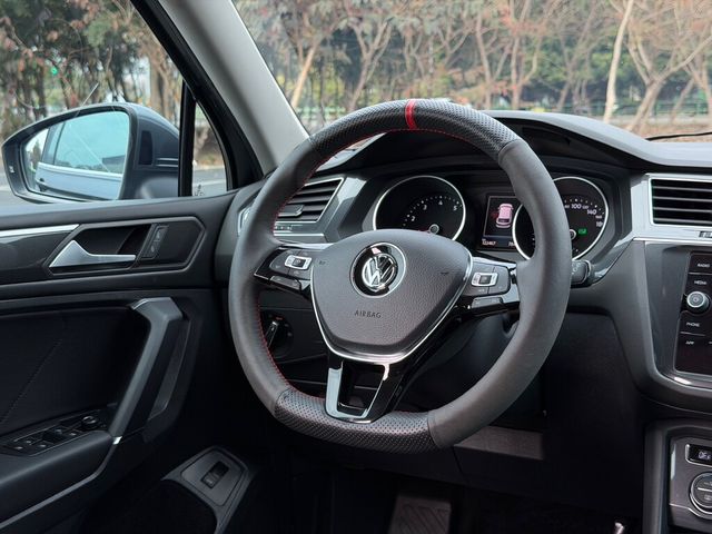 VOLKSWAGEN福斯 TIGUAN ALLSPACE  第5張相片