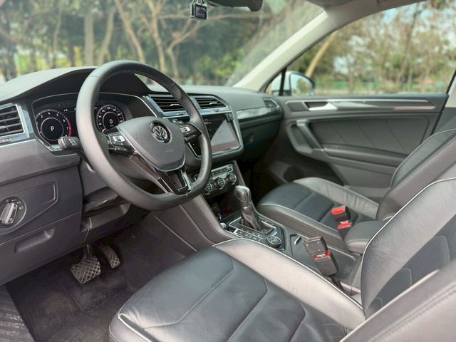VOLKSWAGEN福斯 TIGUAN  第6張相片