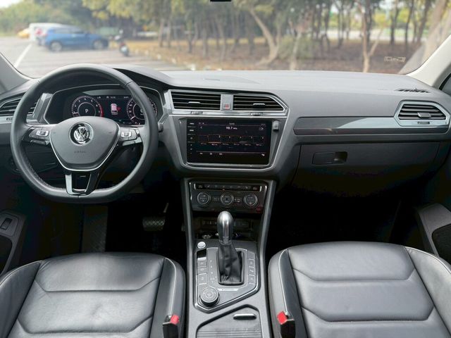 VOLKSWAGEN福斯 TIGUAN  第8張相片