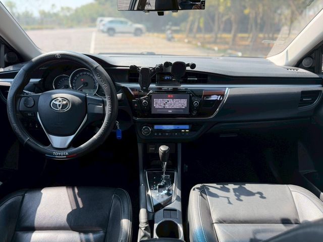 TOYOTA豐田 ALTIS  第4張相片