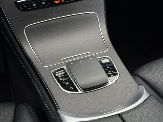 M-BENZ賓士 GLC300  第9張相片