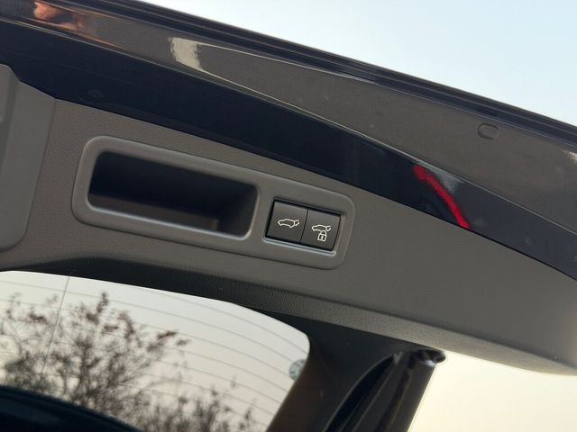 LEXUS凌志 RX350H  第3張相片