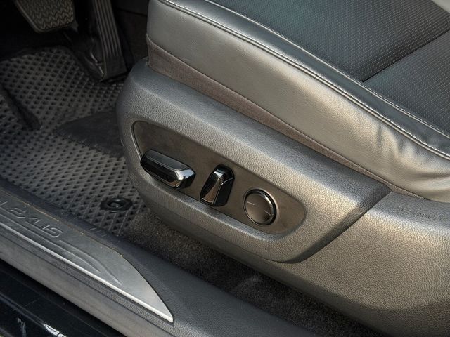 LEXUS凌志 RX350H  第5張相片